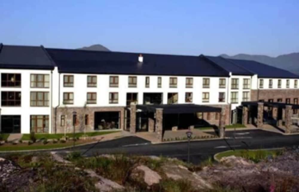 Sneem Hotel Εξωτερικό φωτογραφία